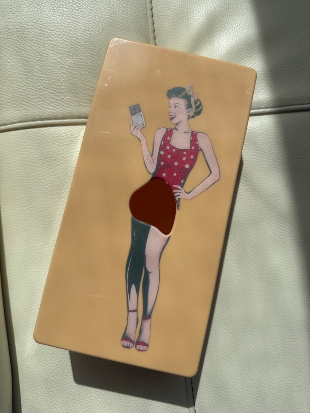 Retro Pin-Up Girl Tissue Box Illustration‎